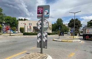 Seçimler bitti, afişleri kaldı