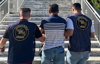 Hakkında 7 yıl hapis cezası bulunan şahıs jandarmaya...