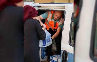 Kuşadası Belediyesi’nden çocuklara 143 bin 100...