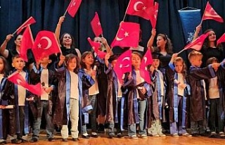 Nazilli’deki Büyükşehir ÇGM ilk mezunlarını...