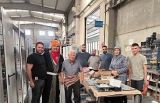 Sanayinin Necdet Amcası şed kuşandı