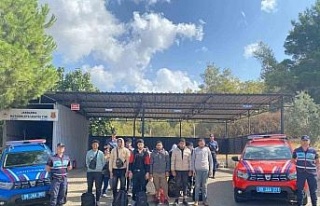 Didim’de 21 düzensiz göçmen yakalandı
