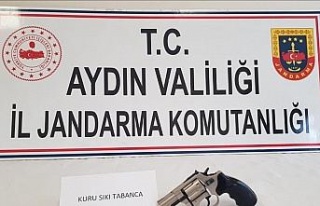 Jandarma ruhsatsız silah taşıyanları affetmedi:...