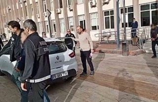 Aydın’da narkotik polisleri uyuşturucu tacirlerine...