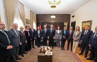 Başkan Çerçioğlu, CHP lideri Özel’le görüştü