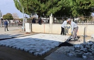 Nazilli Belediyesi, Yeşilyurt’taki yol çalışmalarını...