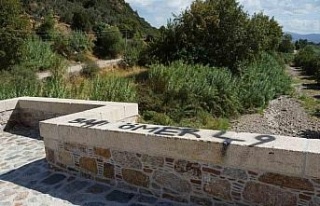 Restorasyonu tamamlanan tarihi köprü vandalların...