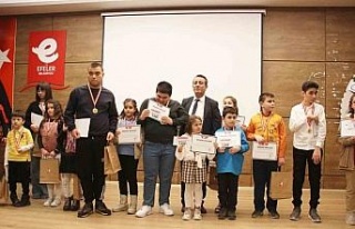 Efeler’de ’Çocuk Gözüyle Otizm’ resim yarışması...