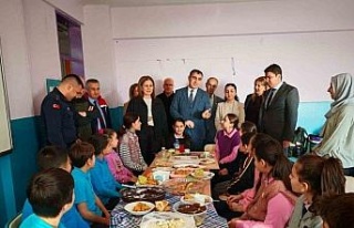 Köy okulundan yerli malı haftası etkinliği