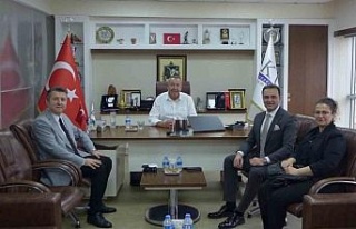 KUTO Başkanı Akdaoğan, Aydınlı banka müdürünü...