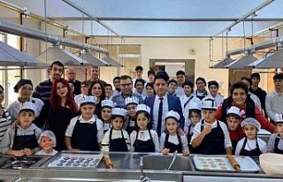 Minik şefler mutfakta hünerlerini sergiledi