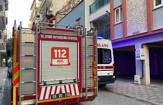 Mutfakta çıkan yangın korkuttu: 1 kişi dumandan...