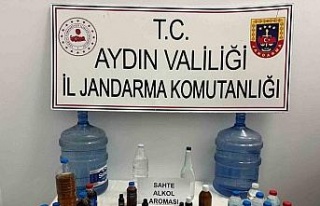Sahte alkol üretip piyasaya sürüyordu, jandarmaya...