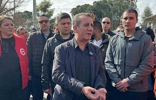 Efeler’deki maaş krizi ile ilgili Başkan Yetişkin...