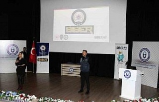 Eğitim Fakültesi öğrencilerine siber güvenlik...
