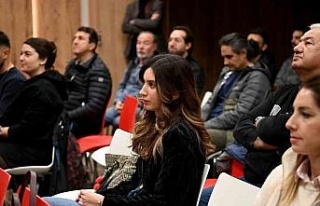 İstasyon Kuşadası finansal okuryazarlık eğitimine...