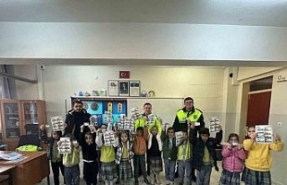 Karacasu’da minik trafik dedektiflerine eğitim...