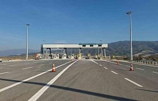Aydın-Denizli Otoyolu Yenipazar Gişeleri hizmete...
