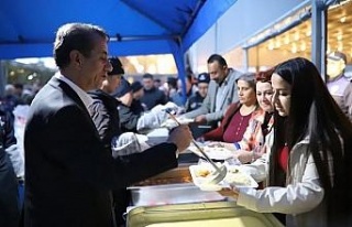 Başkan Yetişkin, Ramazan’ın bereketini Efeler’in...