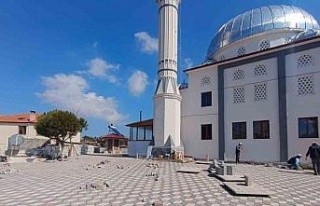 Bozdoğan Belediyesi’nden camilerde çevre düzenlemesi