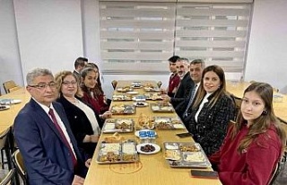 Germencik Kaymakamı Doğru, Ortaklar Fen Lisesi öğrencileriyle...