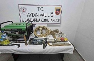 Kaçak kazı yaparken suçüstü yakalandılar