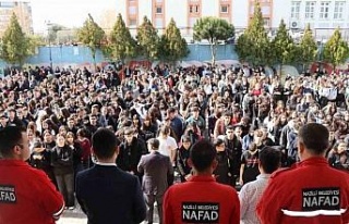 NAFAD ekibi Deprem Haftası’nda liselerde Afet Farkındalık...