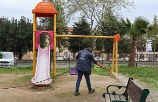 Nazilli Belediyesi’nden parklarda yaz hazırlığı