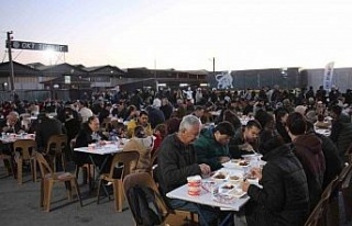 OKT Trailer’dan geleneksel iftar buluşması