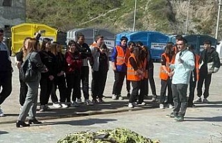 Söke’de gençler geri dönüşüm bilinci kazanıyor