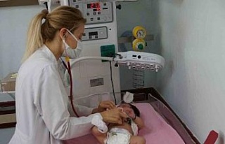 Yenidoğan Yoğun Bakım Ünitesi’nde minik kalpler...