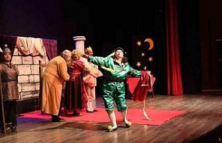 Aydın Büyükşehir Belediyesi çocukları tiyatro...