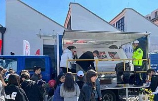 Aydın’daki fuarda Jandarma standına yoğun ilgi