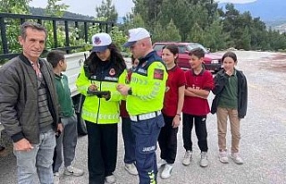 Minik jandarmalar Karacasu yollarında denetim yaptı