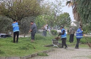 Nazilli Belediyesi parkları yaza hazırlıyor