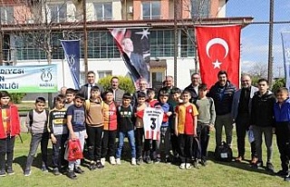 Nazilli’de 23 Nisan coşkusu futbol turnuvasıyla...