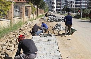 Nazilli’de yol yenileme ve bakım çalışmaları...