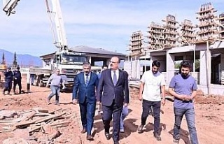 Vali Canbolat, çocuk evleri inşaatını yerinde...