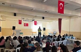 Didim ve Bozdoğan’da öğrencilere trafik kuralları...