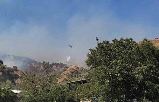 Zirai yangına havadan ve karadan büyük mücadele