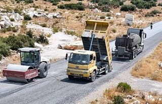 Başkan Çerçioğlu kırsal mahallelerde yol yenileme...