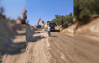 Bozdoğan’da yol çalışmaları sürüyor