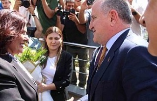 Büyükşehir’in ilk misafiri Bakan Bak oldu