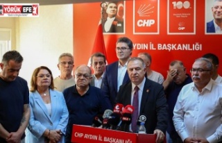 CHP’nin Aydın’daki Toplantısında Başkan Yetişkin’e...