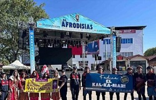 Jandarma festivalde ’KADES’ uygulamasını tanıttı