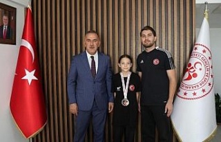 Aydınlı Nejla İnceoğlu Türkiye ikincisi oldu