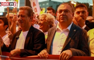 Binlerce Kişi Başkan Yetişkin’le Yürüdü