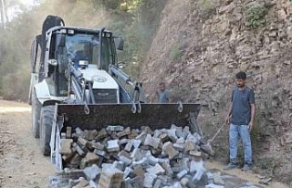 Bozdoğan Belediyesi kırsal mahallelerde çalışmalarını...