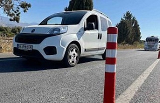 İncirliova’da yapımı süren karayolunun bir bölümü...