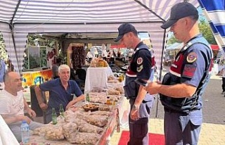 Karacasu’da festival alanında esnafa ’Güvenli...